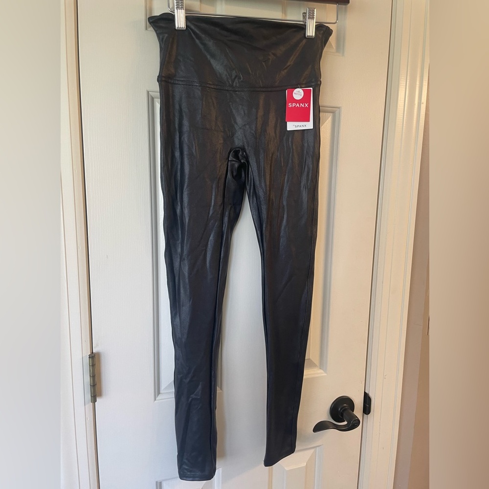 NWT Spanx faux leather leggings black petite medium